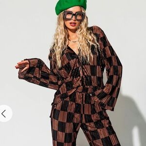 LALA ORIGINAL: Long Sleeve Plissé Set in Mocha + Black Checkerboard